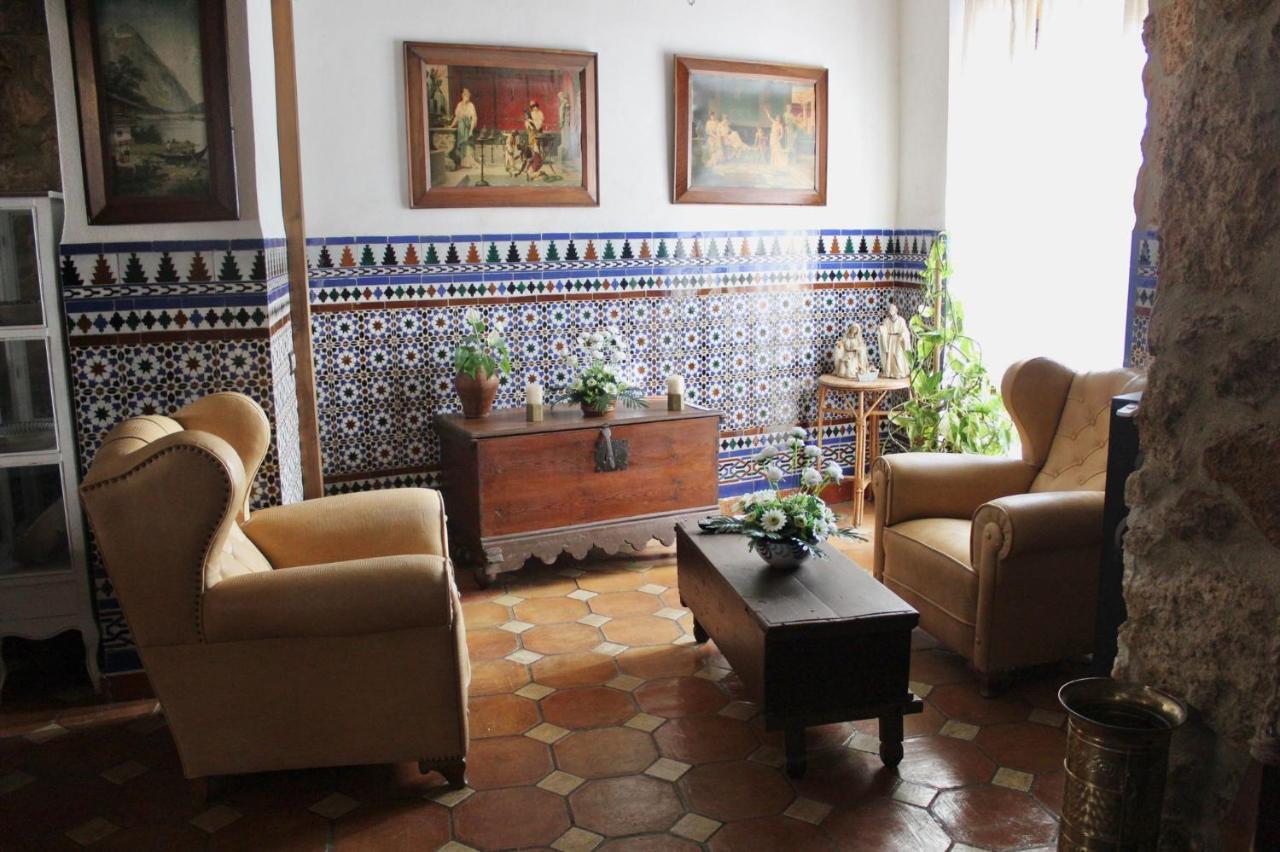 La Casa De Maria Guest House Algarinejo Exterior photo